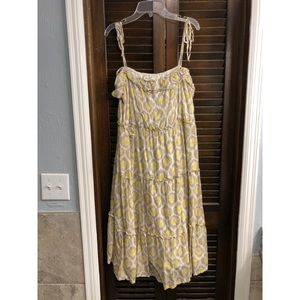 Mid length sundress, gray and yellow